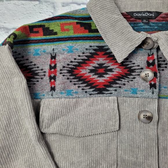 Davi & Dani Gray Wide Wale Corduroy with Southwestern Yoke Shacket size 1XL - Picture 5 of 16